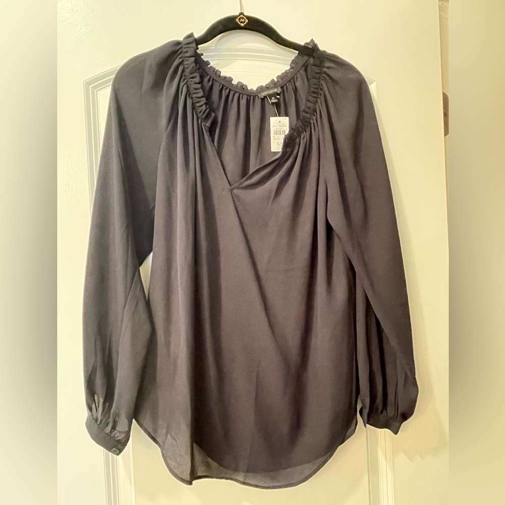 Ann Taylor black top ruffle v neck new w tags XS